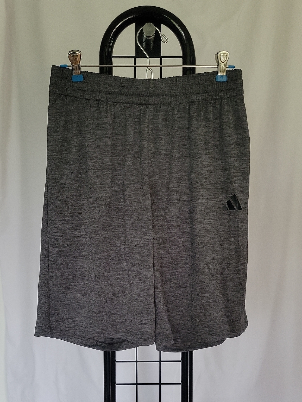 Adidas Shorts XL Gray/Black